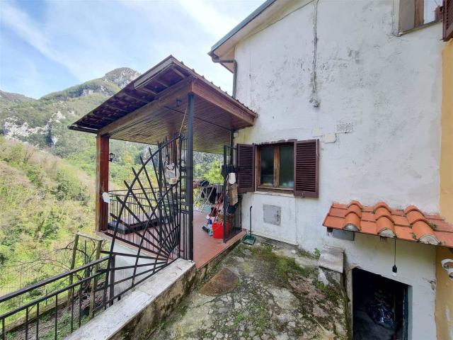 Casa in vendita a Camaiore, Toscana