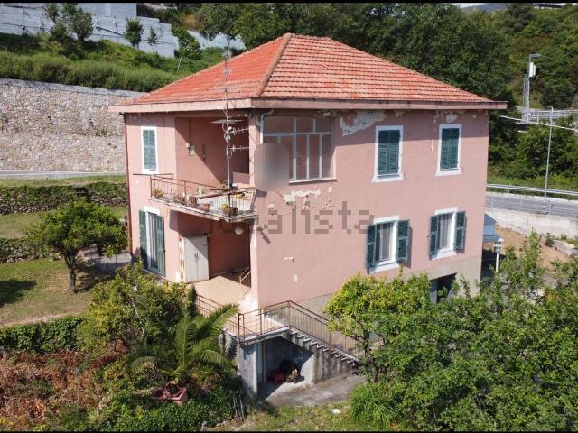 Casa in vendita a Morteo, Loano