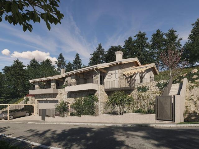 Casa in vendita a Ferrara Di Monte Baldo, Veneto