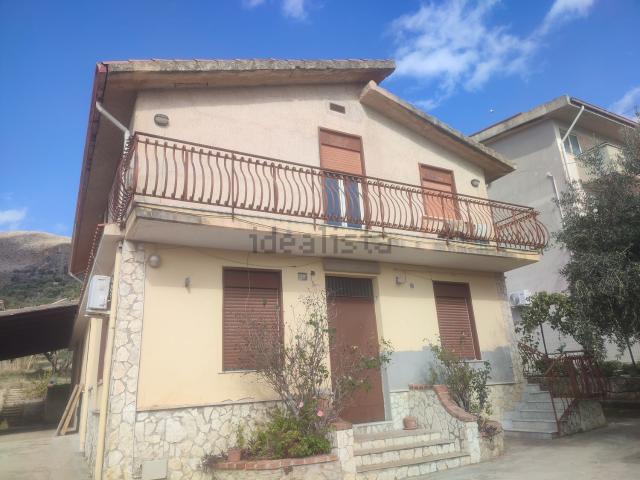 Casa in vendita a Giardinello, Sicilia