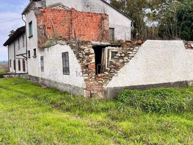 Casa in vendita a Carpaneto Piacentino, Reggio Emilia