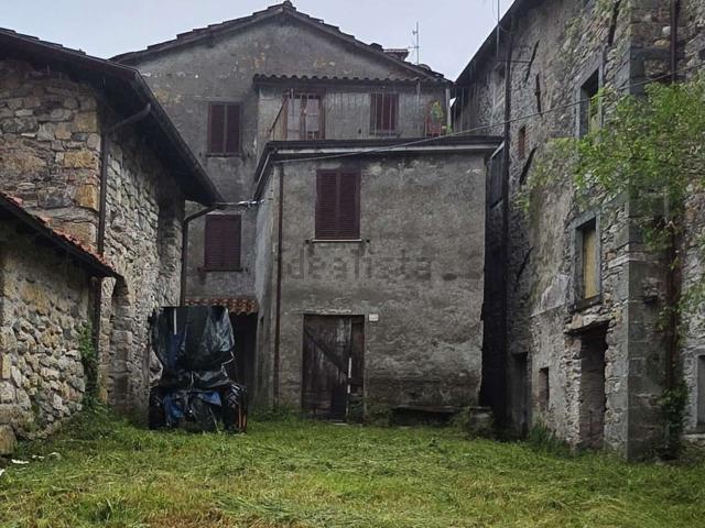 Casa in vendita a Unione Comuni Garfagnana, Vagli Sotto