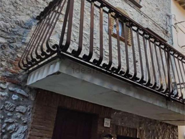 Casa in vendita a Spoleto, Umbria