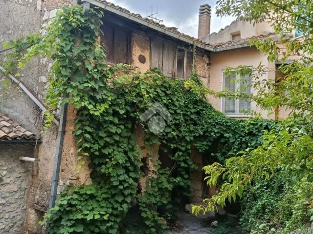 Casa in vendita a Maddalena, Alatri