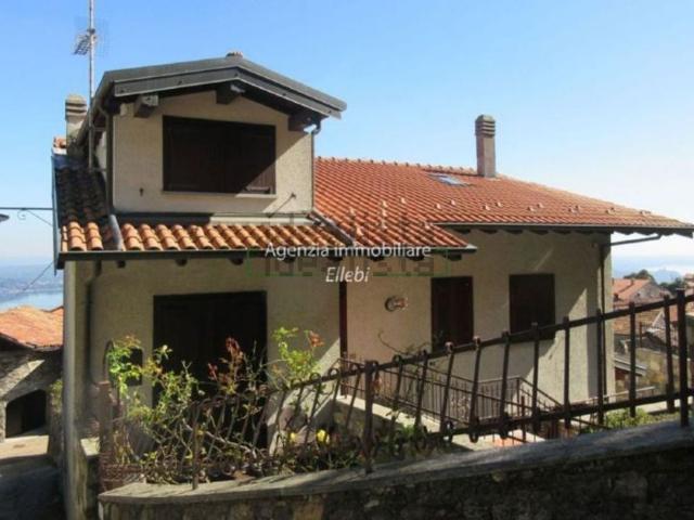 Casa in vendita a Monte, Massino Visconti