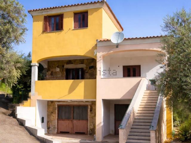 Casa in vendita a Posada, Sardigna/Sardegna