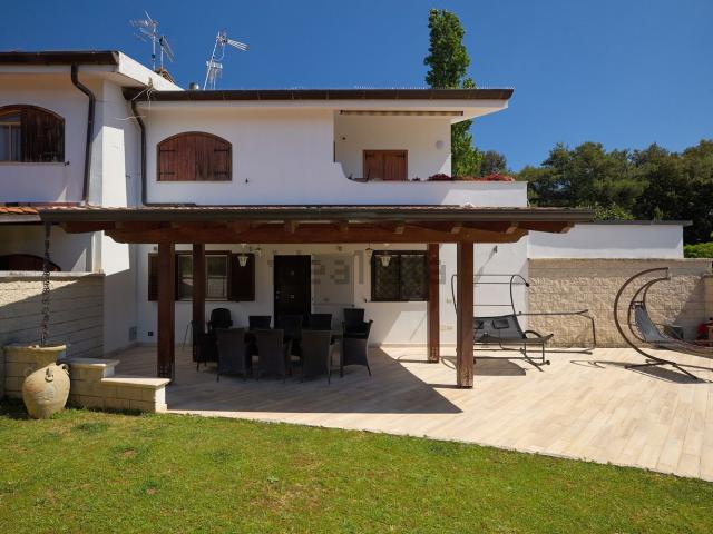 Casa in vendita a Sabaudia, Lazio