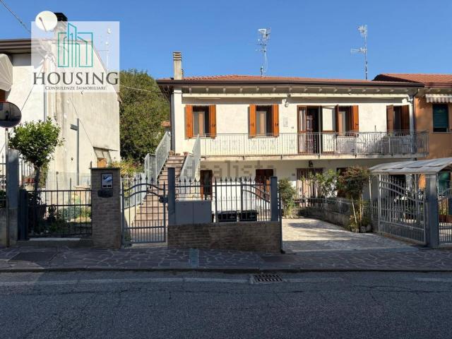 Casa in vendita a Galzignano Terme, Padova