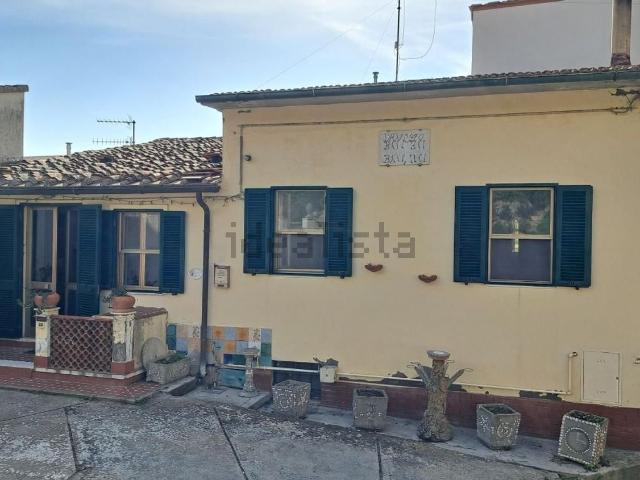 Casa in vendita a Rosignano Marittimo, Toscana