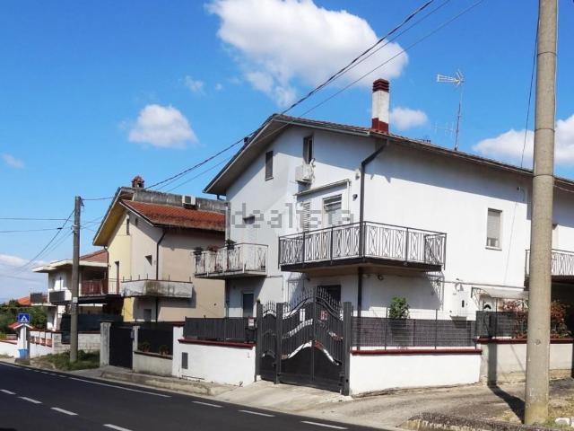 Casa in vendita a San Nicola Manfredi, Campania