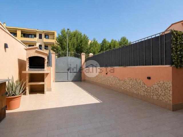 Casa in vendita a Sinnai, Sardigna/Sardegna
