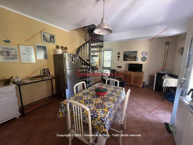 Casa in vendita a Lascari, Sicilia