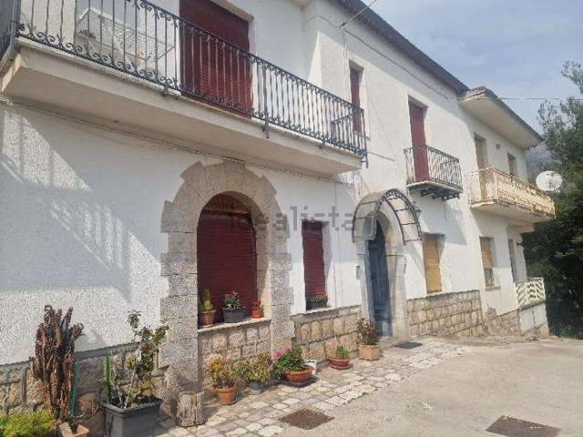 Casa in vendita a Vitulano, Campania