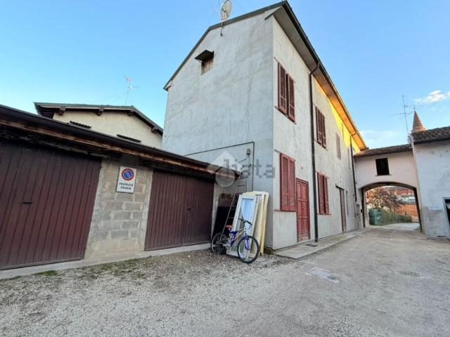 Casa in vendita a Casalbuttano ed Uniti, Casalbuttano