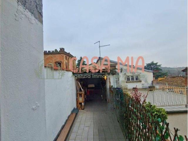 Casa in vendita a Ziano Piacentino, Piacenza