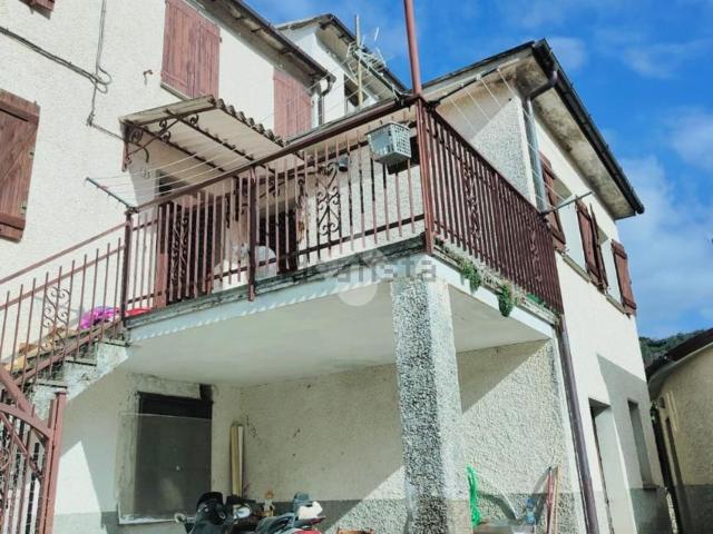 Casa in vendita a Ne
