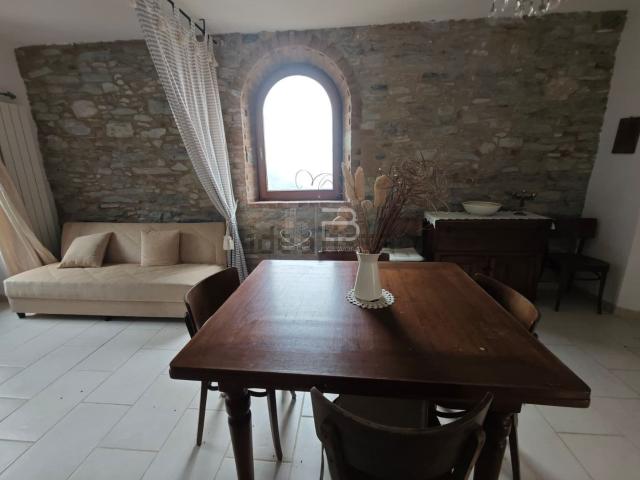 Casa in vendita a La Cappella, Seravezza