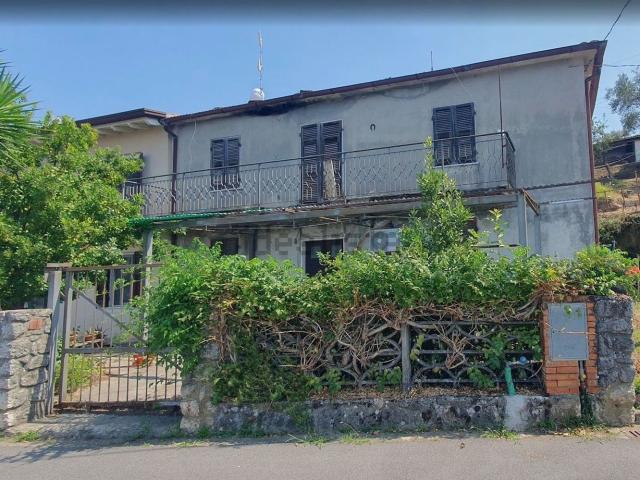 Casa in vendita a San Carlo, Marina Di Massa