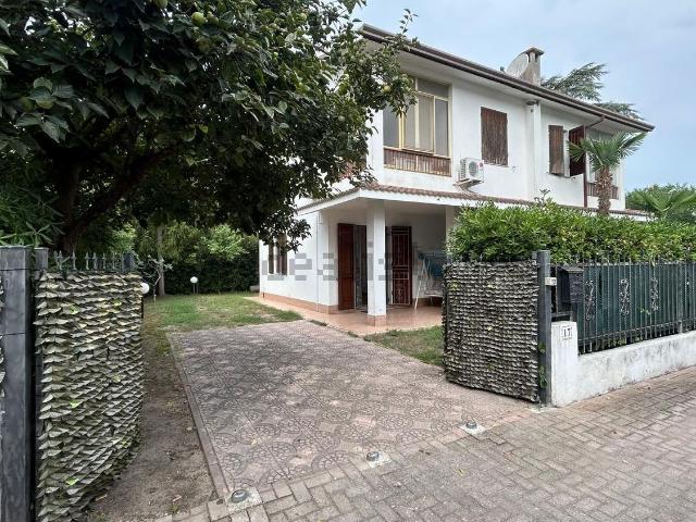 Casa in vendita a Quartiere Le Valli, Comacchio