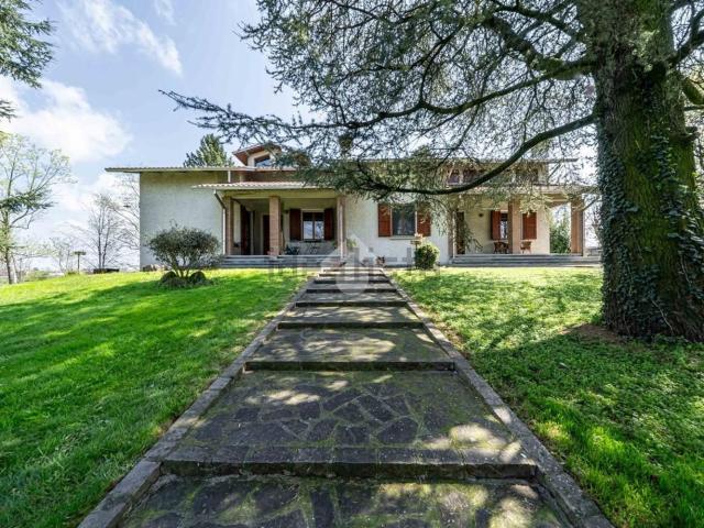 Casa in vendita a Val d’Enza, Re