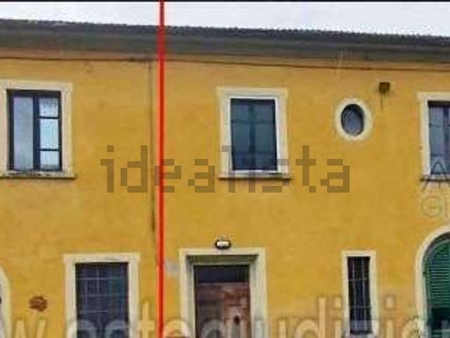 Casa in vendita a Serravalle Pistoiese, Toscana