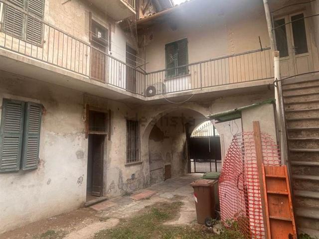 Casa in vendita a Gambolò, Lombardia