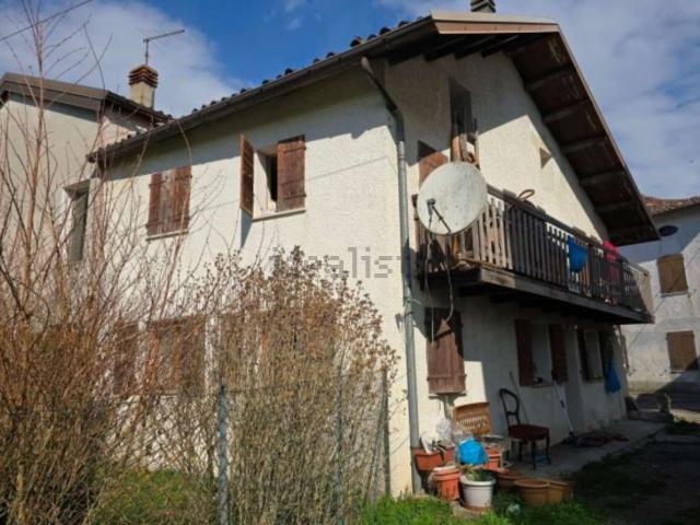 Casa in vendita a Feltre, Veneto