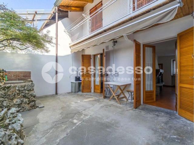 Casa in vendita a Piemonte, Vercelli
