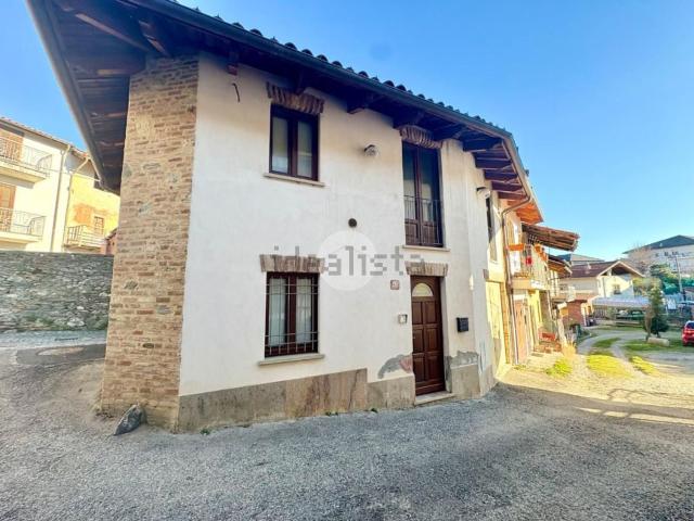 Casa in vendita a Cornaglio, Piemonte