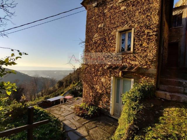 Casa in vendita a Solaio, Tonfano