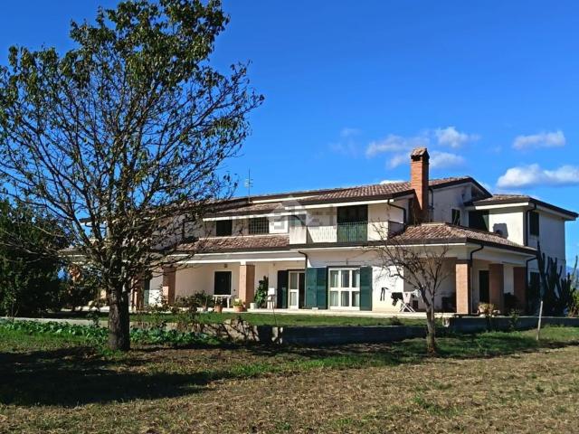 Casa in vendita a Dugenta, Campania