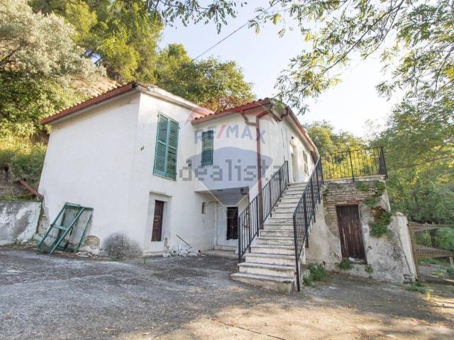 Casa in vendita a Chieti, Abruzzo