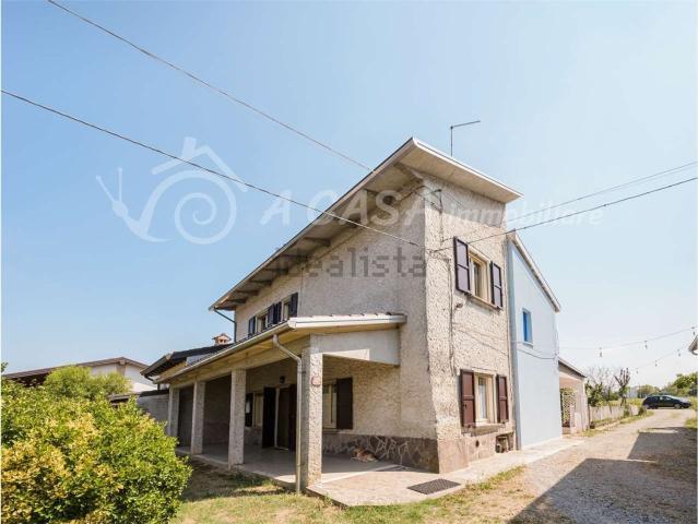 Casa in vendita a Noceto, Reggio Emilia