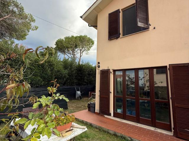 Casa in vendita a Santa Luce, Toscana