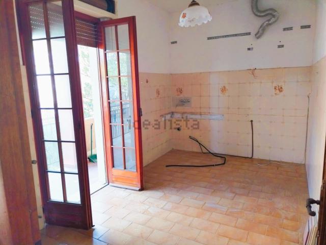 Casa in vendita a Follo, Liguria
