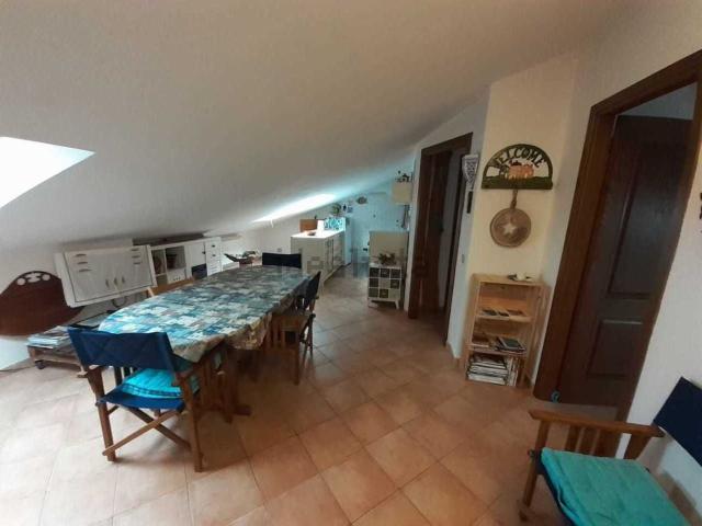 Casa in vendita a Sarzana, Liguria