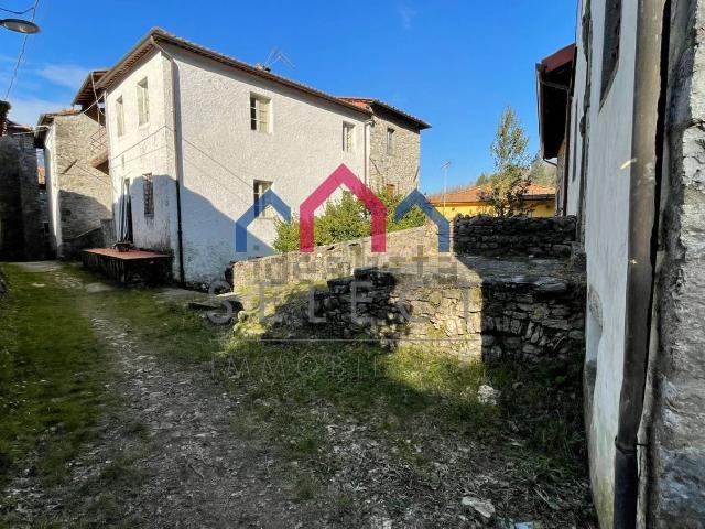Casa in vendita a Unione dei comuni Media Valle del Serchio, Borgo A Mozzano
