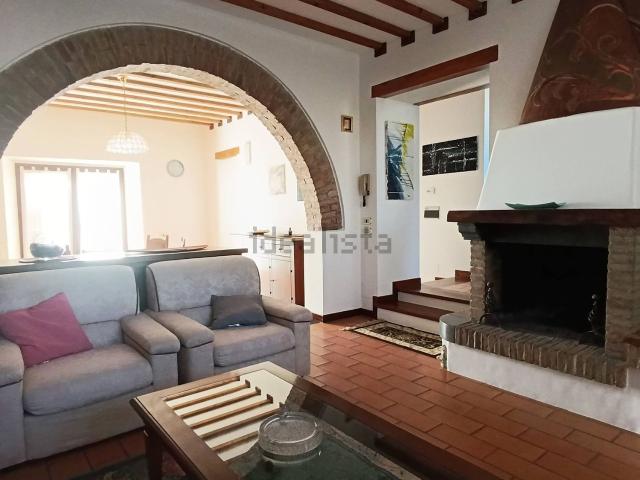 Casa in vendita a Melano, Fabriano