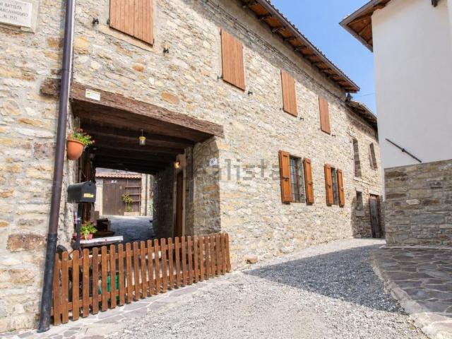 Casa in vendita a Lalatta, Palanzano