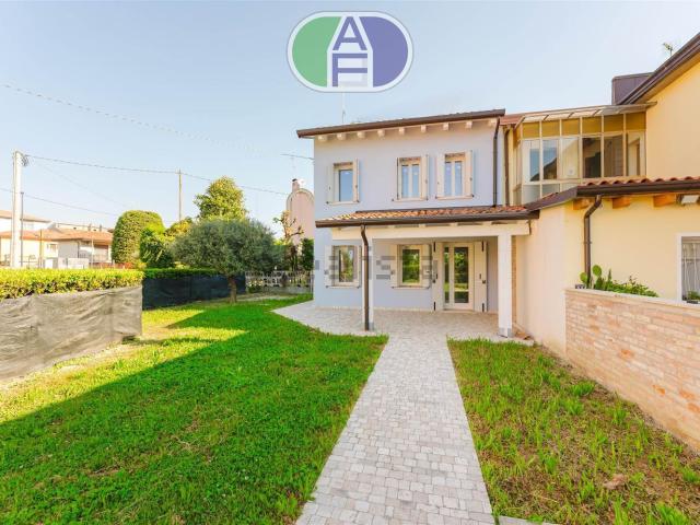 Casa in vendita a Chirignago-Zelarino, Venezia