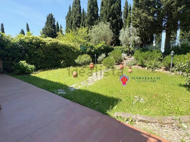 Casa in vendita a Fiesole, Toscana