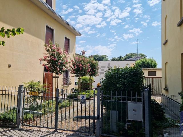 Casa in vendita a Pianura Reggiana, Re