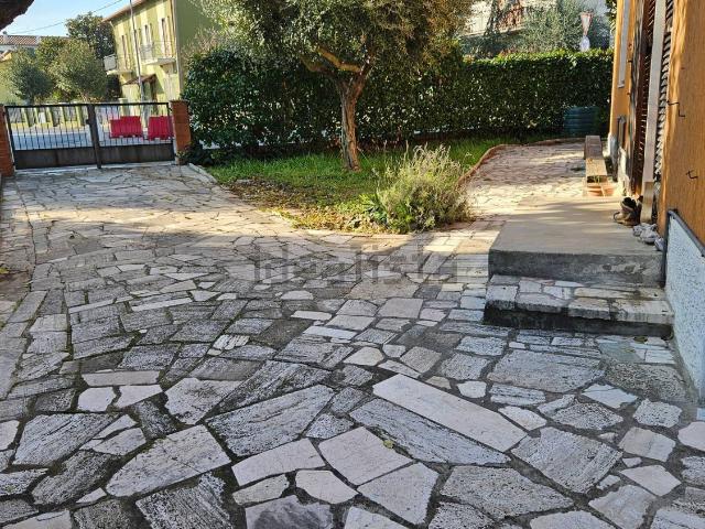 Casa in vendita a Rosciano, Marche