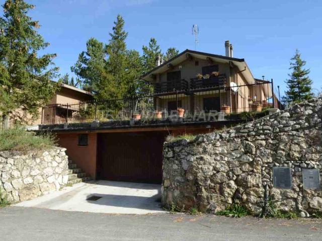 Casa in vendita a Ovindoli, L'Aquila