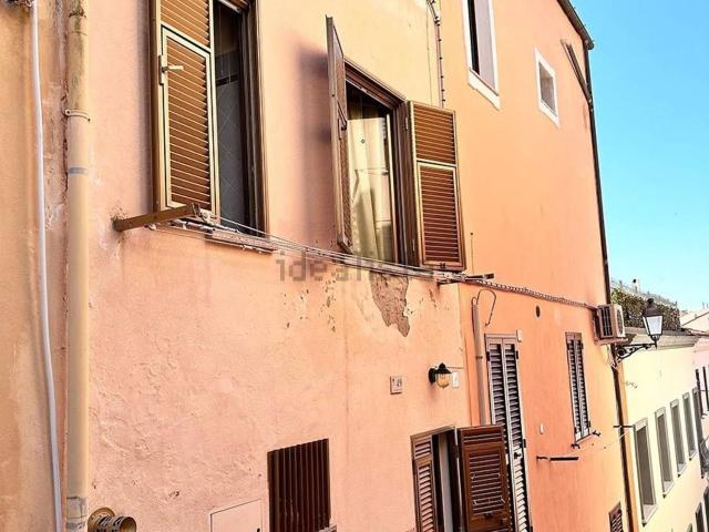 Casa in vendita a La Maddalena