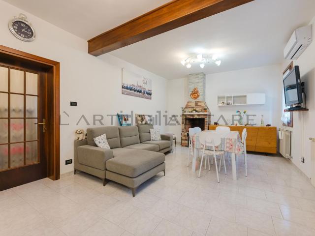 Casa in vendita a Mira, Veneto