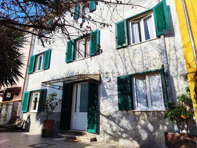 Casa in vendita a Massarosa, Toscana
