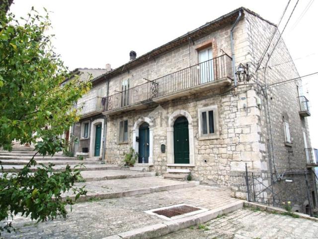 Casa in vendita a Oratino, Molise