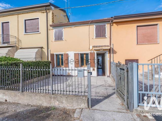 Casa in vendita a Ariano nel Polesine, Rovigo