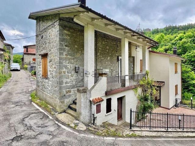 Casa in vendita a Unione dell'Alto Reno, Granaglione